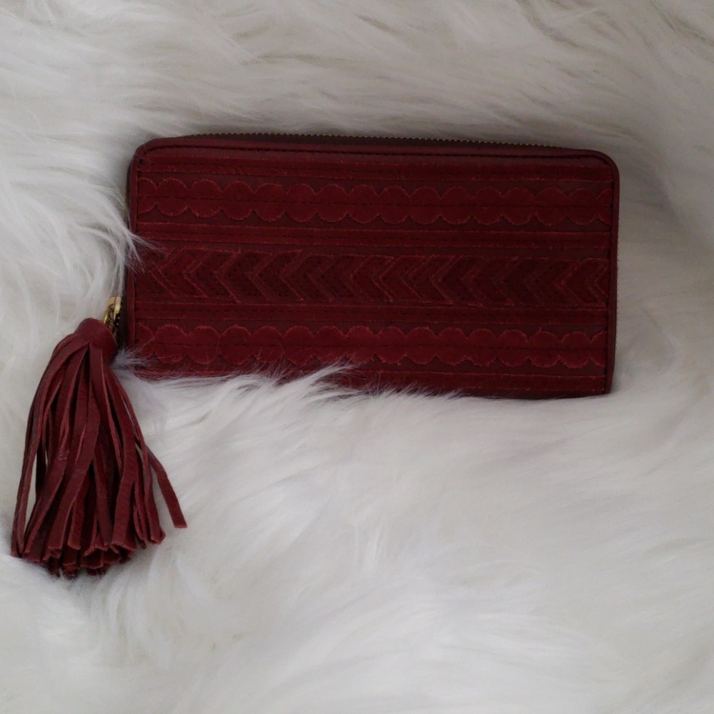 Fossil burgundy texture leather wallet